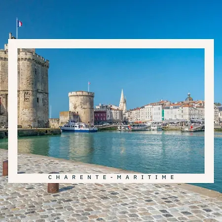 La Petite Escale: Parking Prive Et Petit Exterieur Appartement La Rochelle (Charente-Maritime)