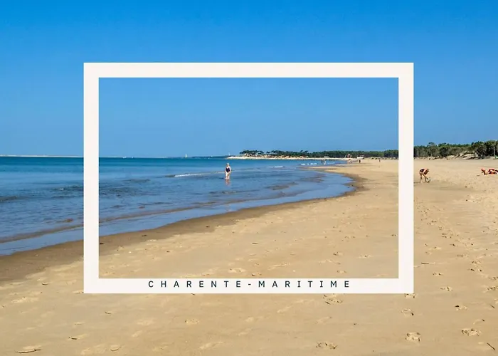 La Petite Escale: Parking Prive Et Petit Exterieur Appartement